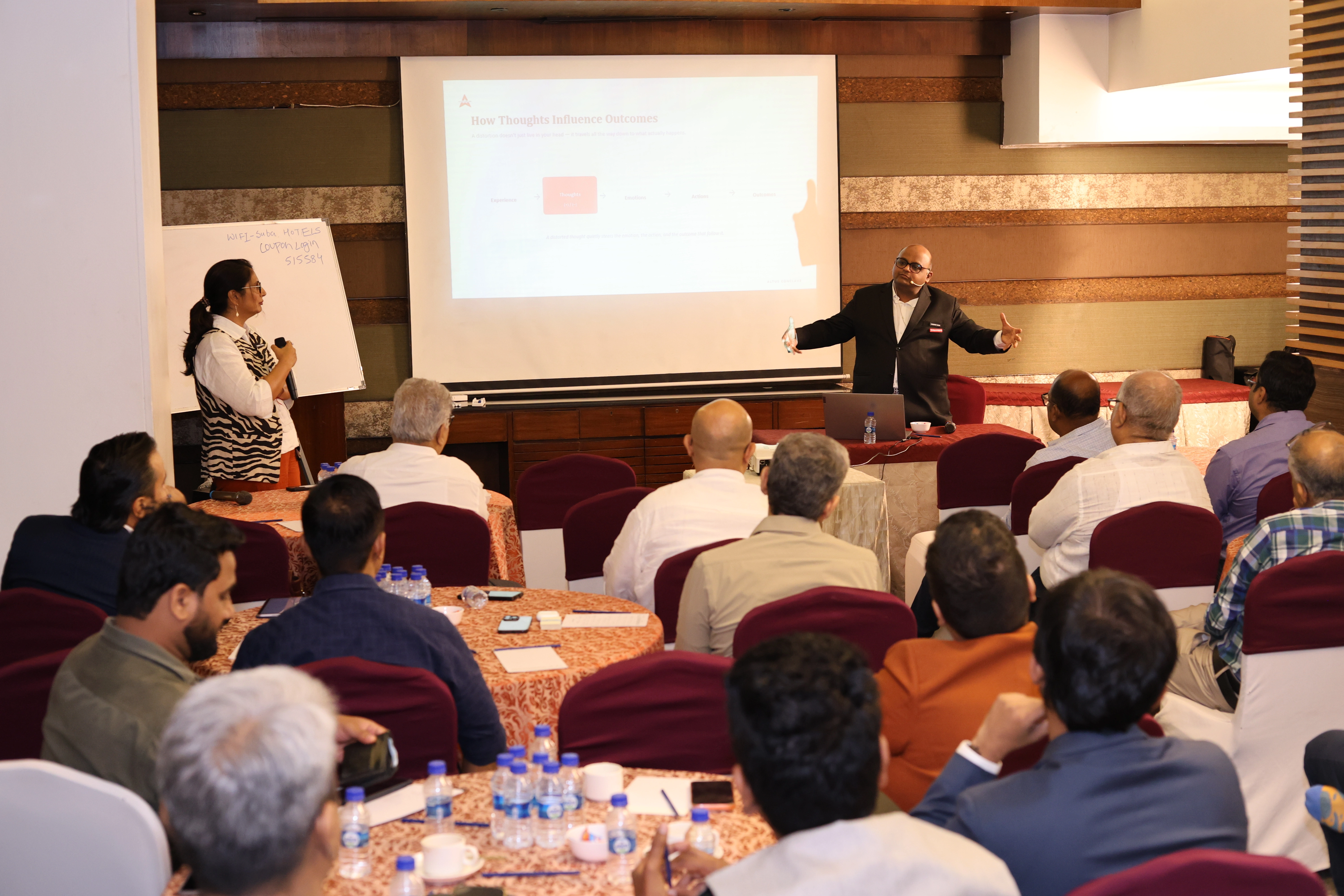 Manan Vasa speaking to business founders